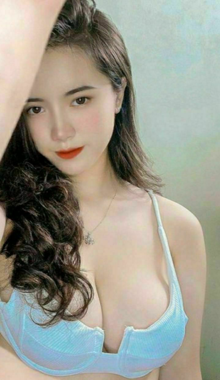 UMSO-486 10 Cô Gái Xinh Đẹp Với Núm Vú Đen Bẩn Bạn Không Thể Tưởng Tượng Được Từ Khuôn Mặt Của Họ